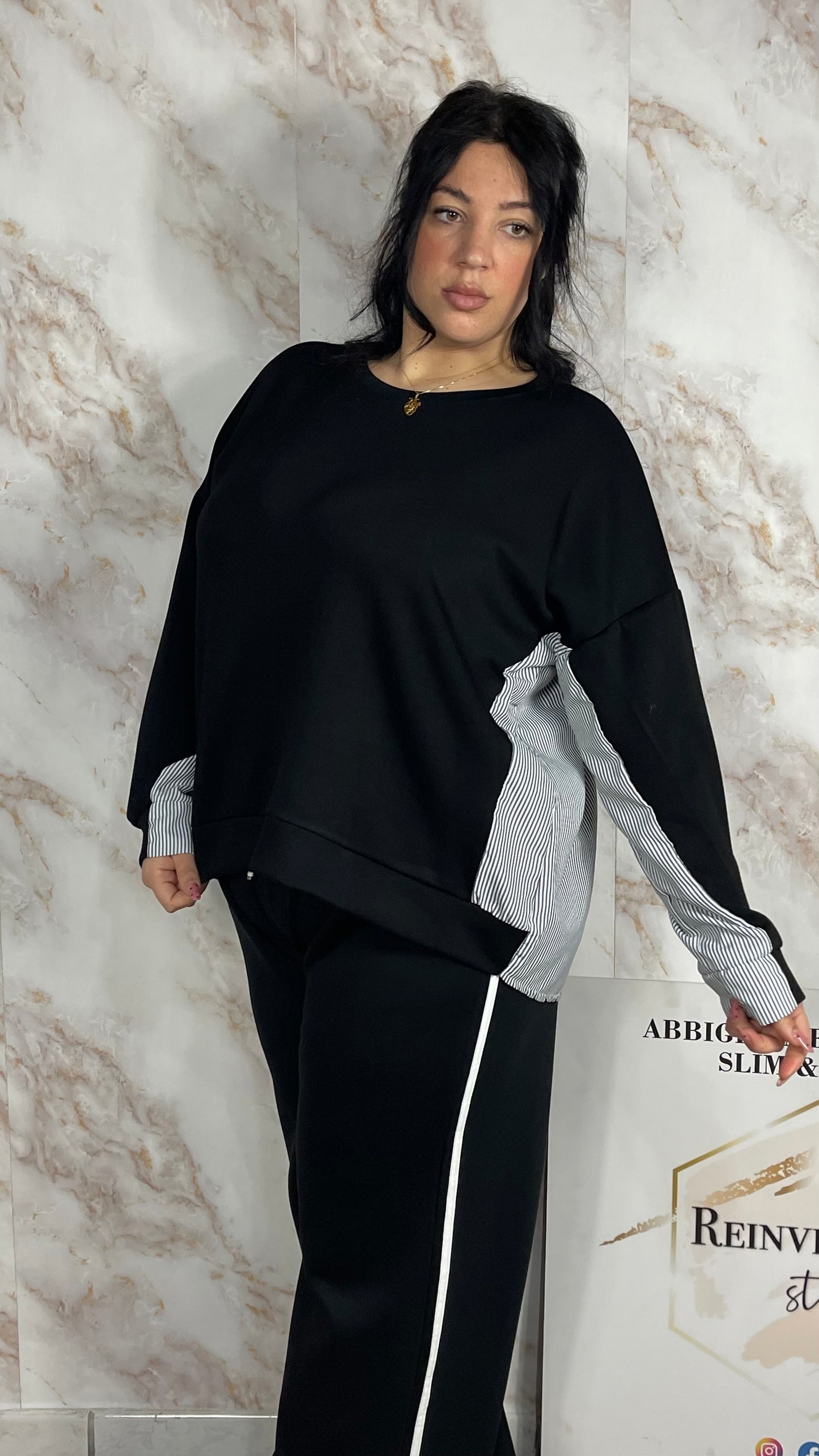 Felpa Yole Curvy Nera
