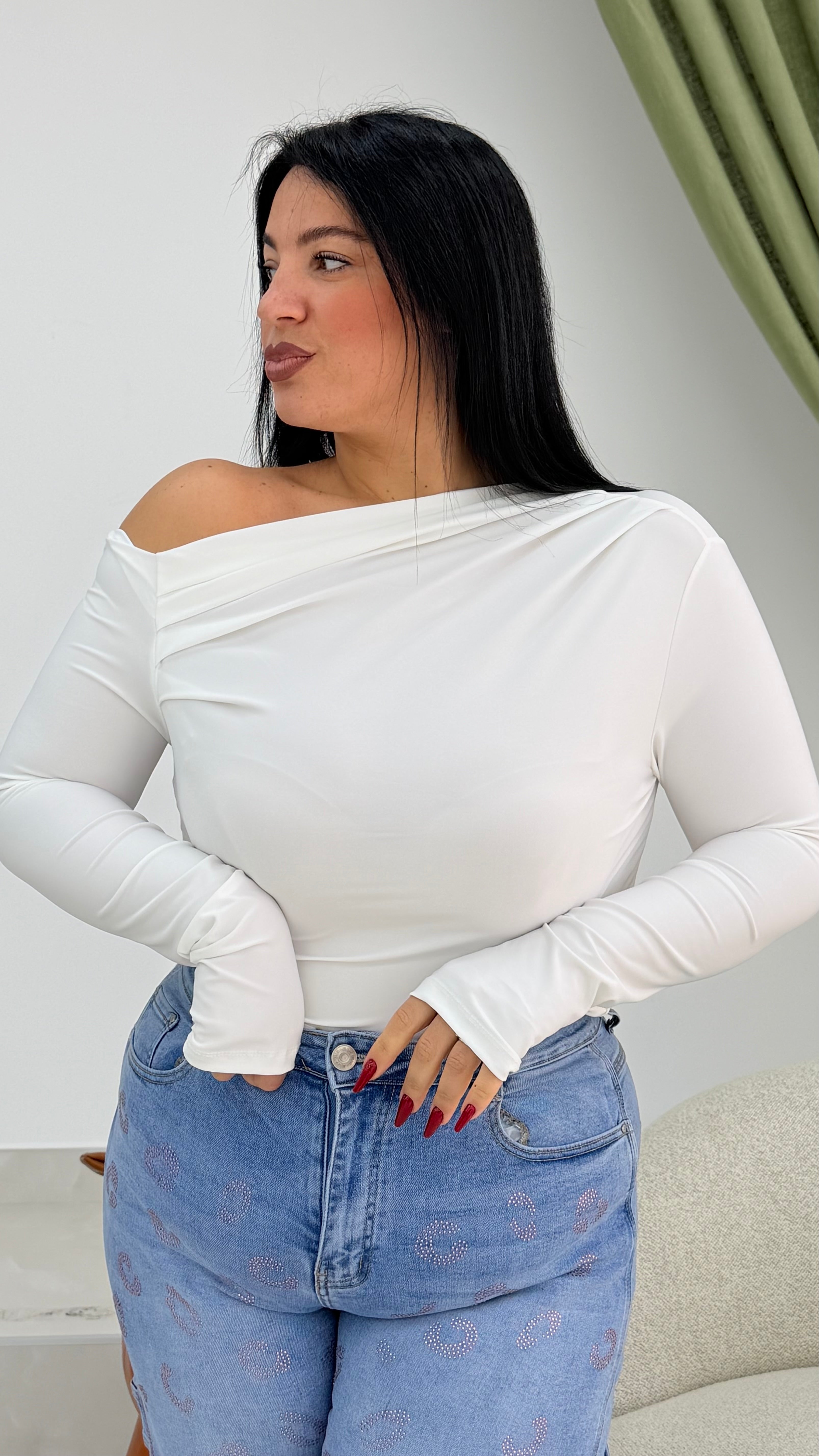 Body Shelly Curvy