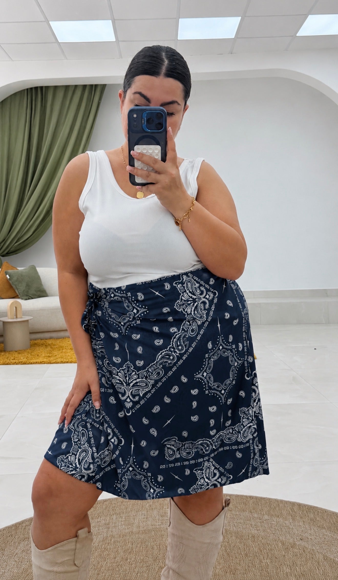 Gonna bandana e animalier curvy