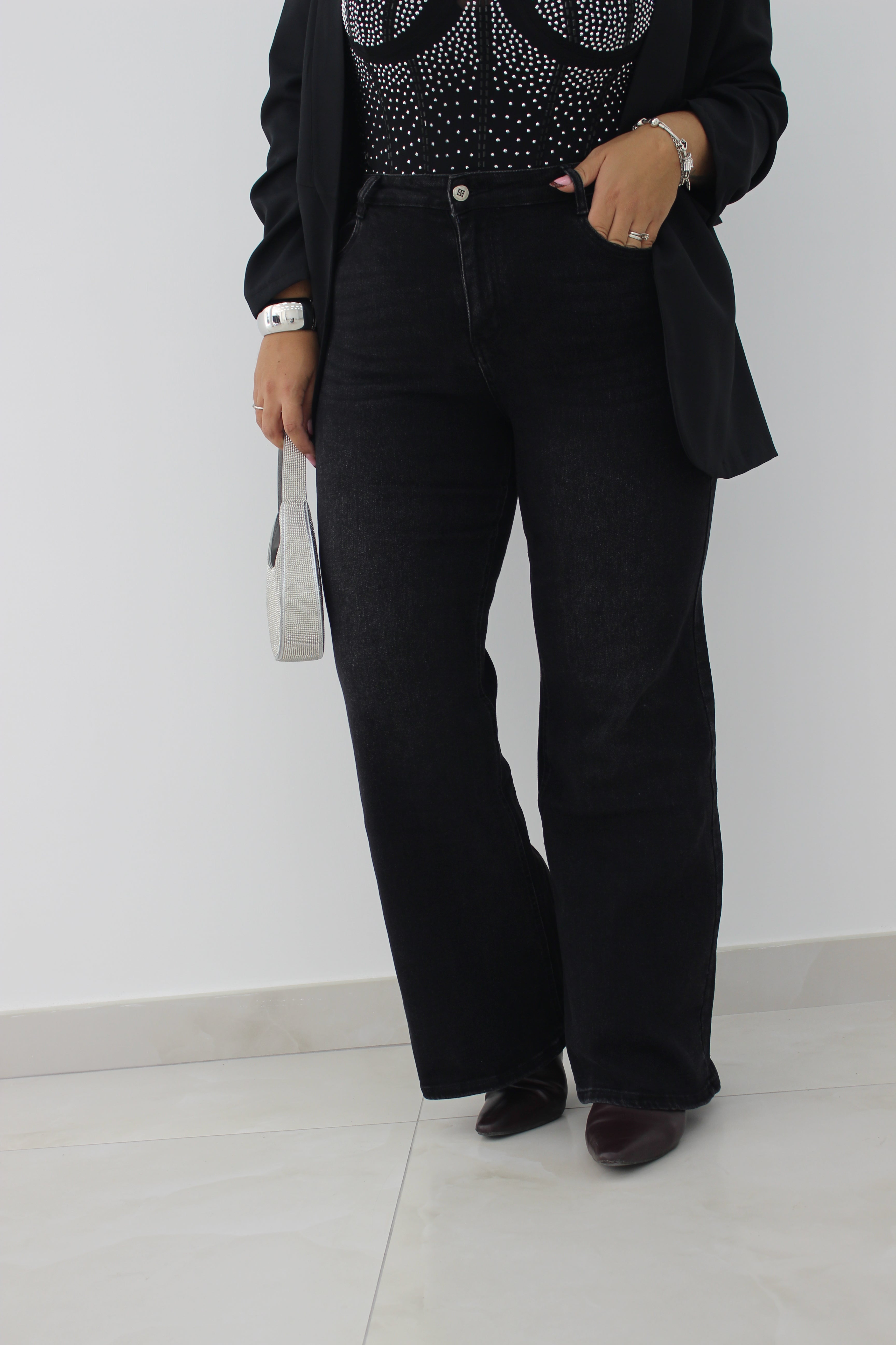 Jeans zampa nero lavagna (42/52)