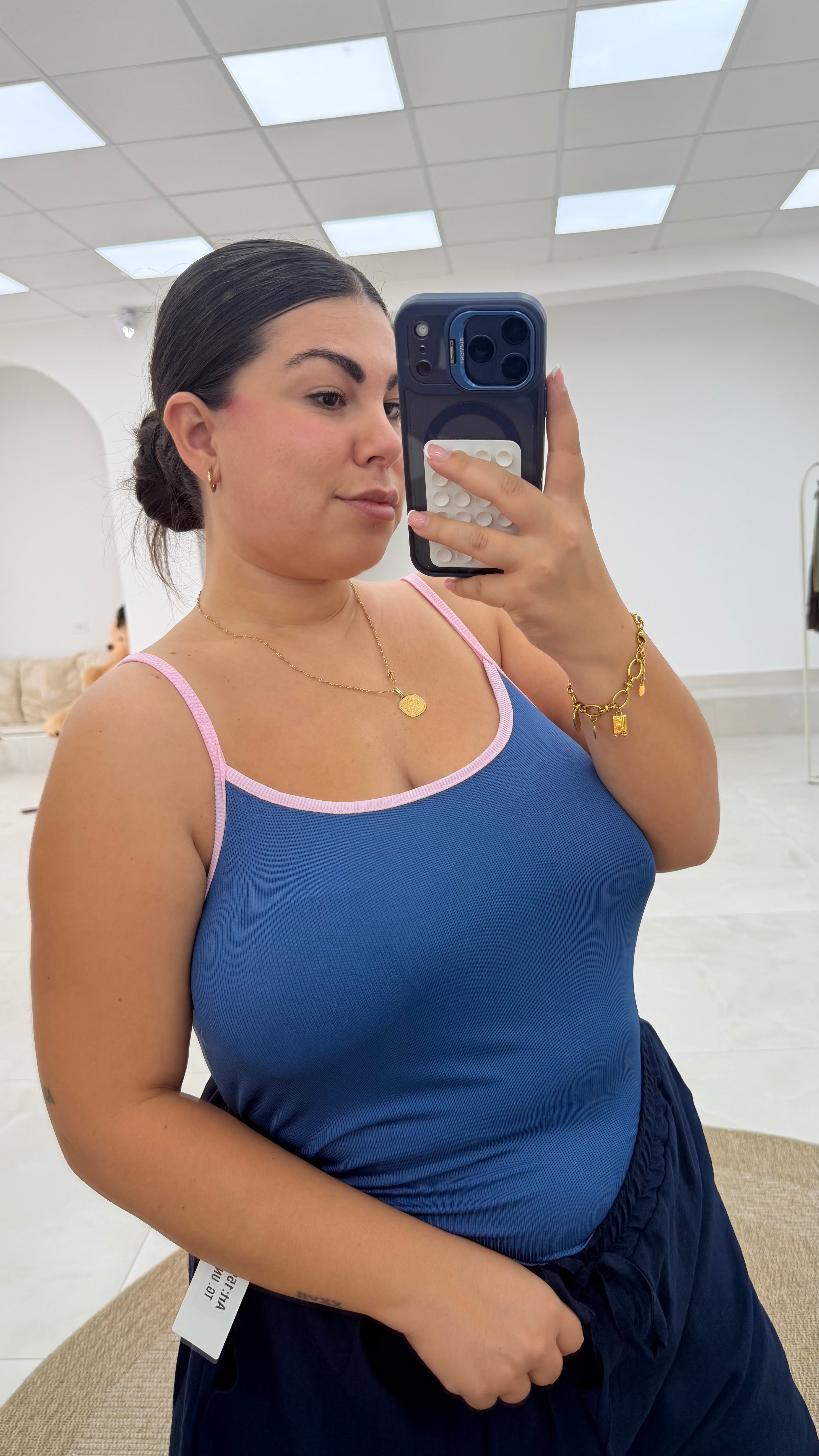 Canotta bicolor curvy