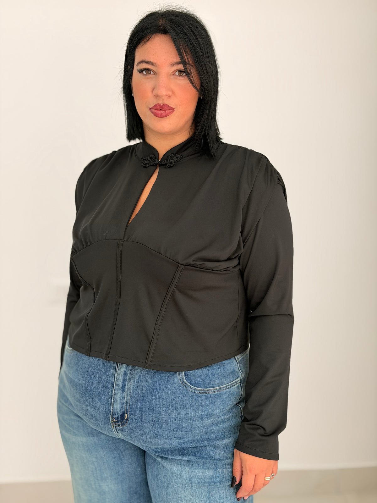 Top Shanghai Curvy