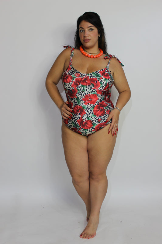 Costume Rose Curvy