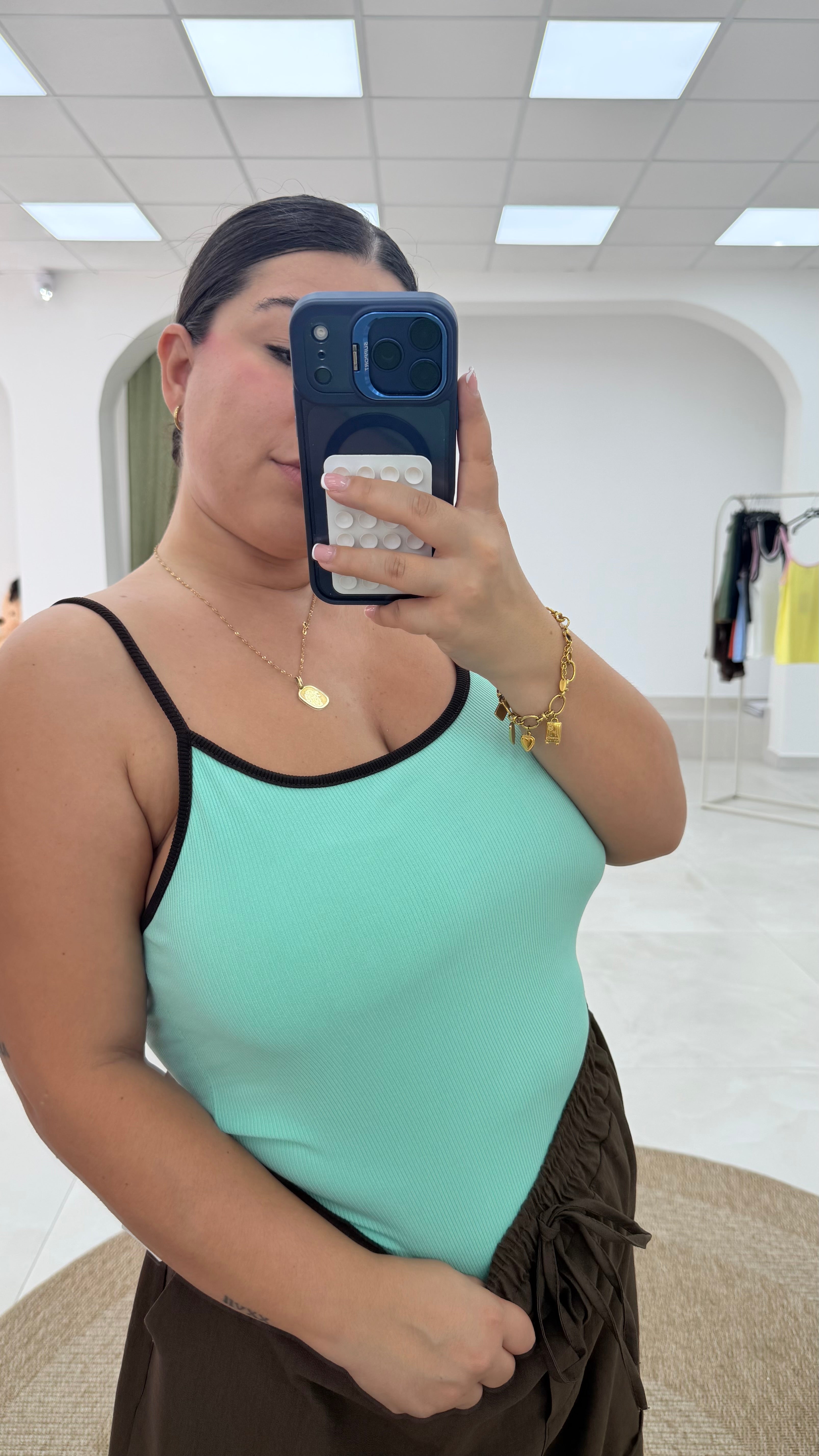 Canotta bicolor curvy